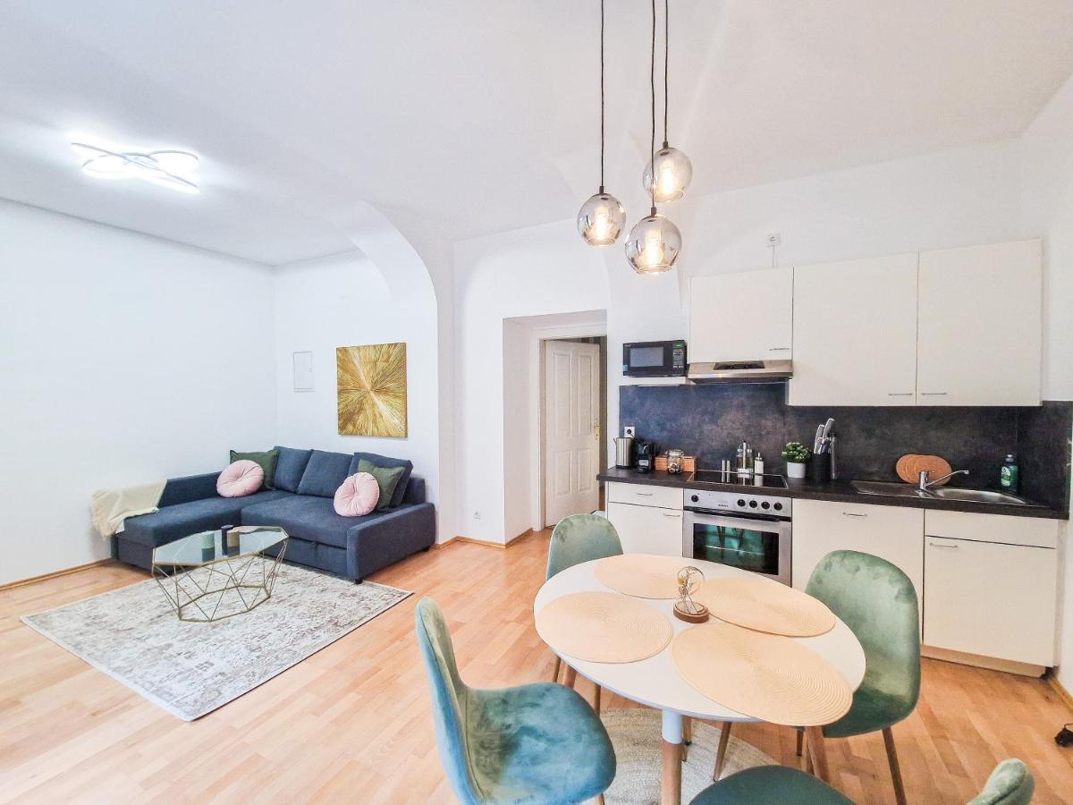 Feelhome - Design Apartment Fur 4 Gaste - Smart Tv - Naschmarkt Виена Екстериор снимка