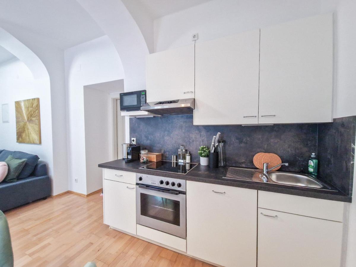 Feelhome - Design Apartment Fur 4 Gaste - Smart Tv - Naschmarkt Виена Екстериор снимка