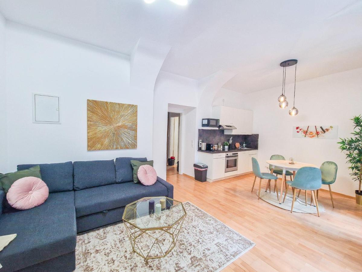 Feelhome - Design Apartment Fur 4 Gaste - Smart Tv - Naschmarkt Виена Екстериор снимка